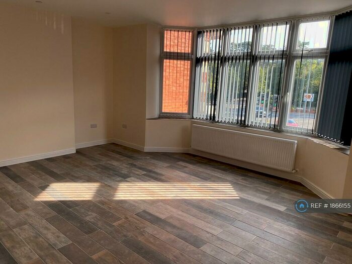 2 Bedroom Flat To Rent In Penn Hill Avenue, Poole, BH14