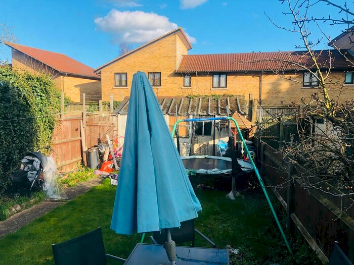 3 Bedroom End Of Terrace House To Rent In Park View Road, Uxbridge, UB8