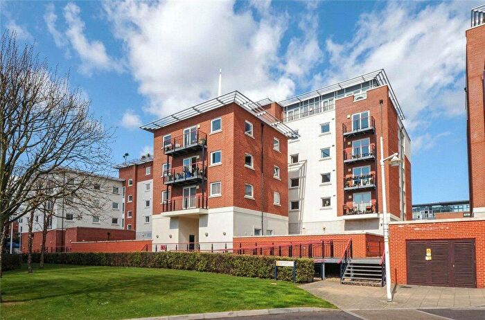 2 Bedroom Apartment For Sale In Anson Court, Gunwharf Quays, Portsmouth, PO1