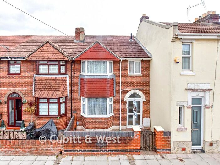 3 Bedroom Terraced House For Sale In Westover Road, Portsmouth, Hampshire, PO3