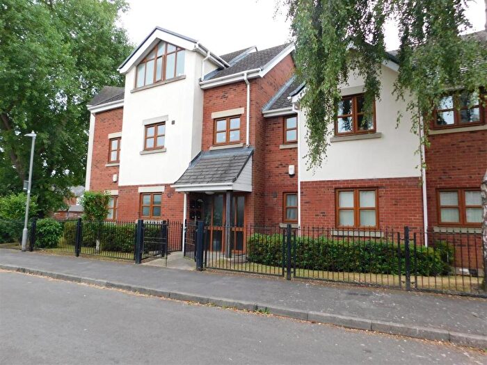 2 Bedroom Flat To Rent In Coventry Road, Exhall, Coventry, CV7