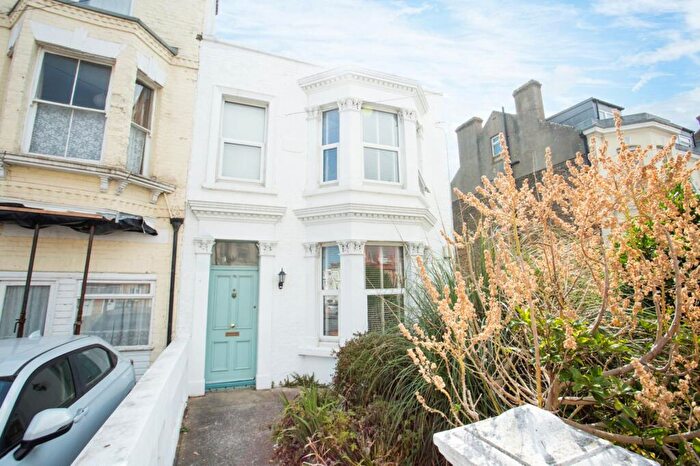 3 Bedroom End Of Terrace House For Sale In Harold Road, Cliftonville, Margate, Kent, CT9