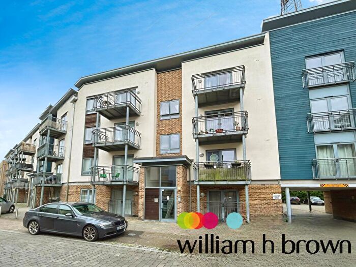 1 Bedroom Apartment To Rent In Quayside Drive, Colchester, CO2