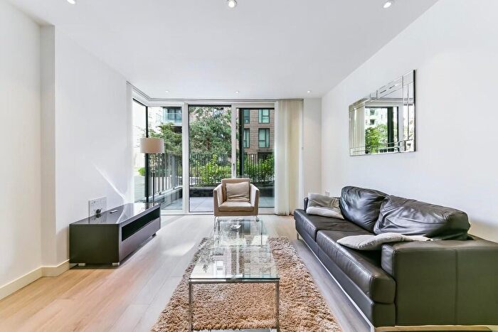 1 Bedroom Flat For Sale In Devan Grove, London, N4