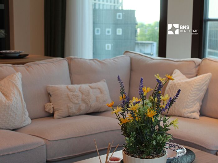 3 Bedroom Flat To Rent In Carnation Way, Thames City, Nine Elms, SW8