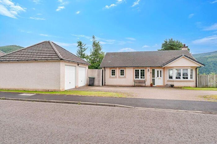 4 Bedroom Detached House For Sale In St Ronan's Way, Innerleithen, EH44