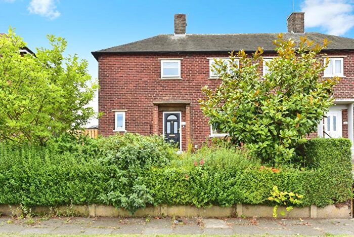 2 Bedroom Semi-Detached House For Sale In Thornbridge Way, Sheffield, South Yorkshire, S12