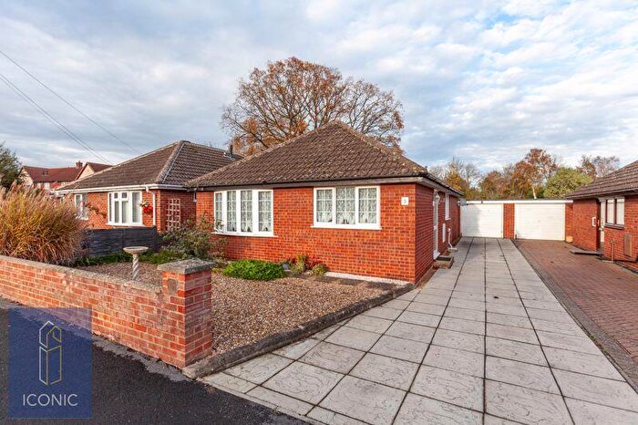 3 Bedroom Detached Bungalow For Sale In Mayfield Avenue, Hellesdon, Norwich, NR6