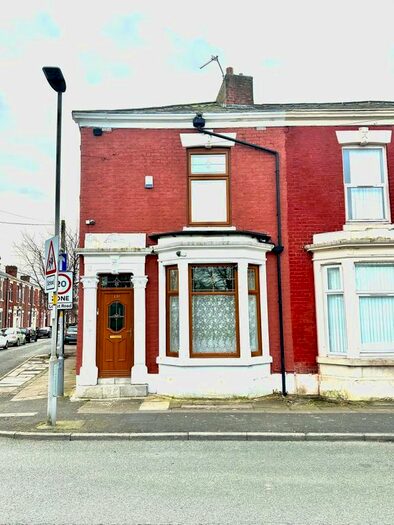 3 Bedroom End Of Terrace House To Rent In St. Thomas Road, Preston, PR1