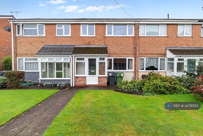 3 Bedroom Terraced House To Rent In Beehive Close, Catshill, Bromsgrove, B61