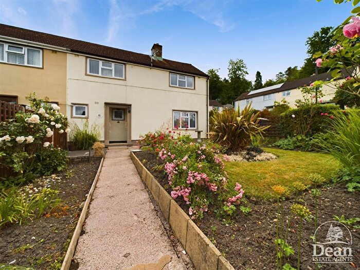 3 Bedroom Semi-Detached House For Sale In Woodland Rise, Parkend, Lydney, GL15