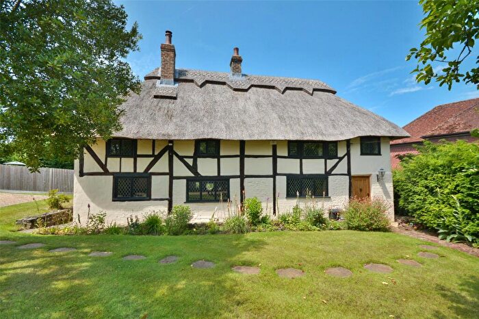 3 Bedroom Detached House For Sale In London Road, Watersfield, Pulborough, West Sussex, RH20