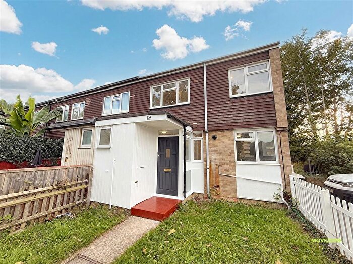 4 Bedroom Flat To Rent In Eldred Drive, Orpington, BR5