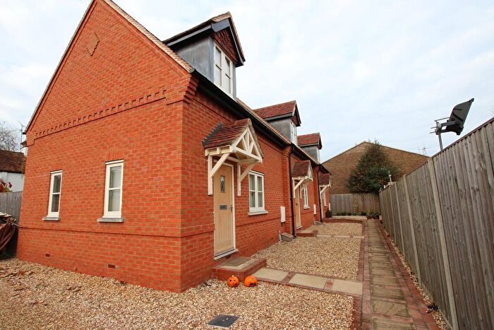 1 Bedroom Terraced House To Rent In Dunham Court, Wokingham, RG40