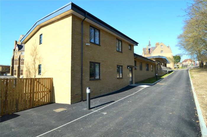 Studio To Rent In St. Marys Centre Apartments, Our Ladys Close, London, SE19