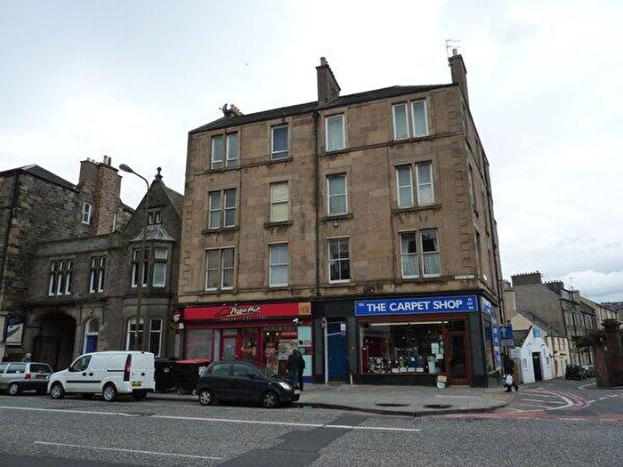 2 Bedroom Flat To Rent In Leith Walk, Leith, Edinburgh, EH6