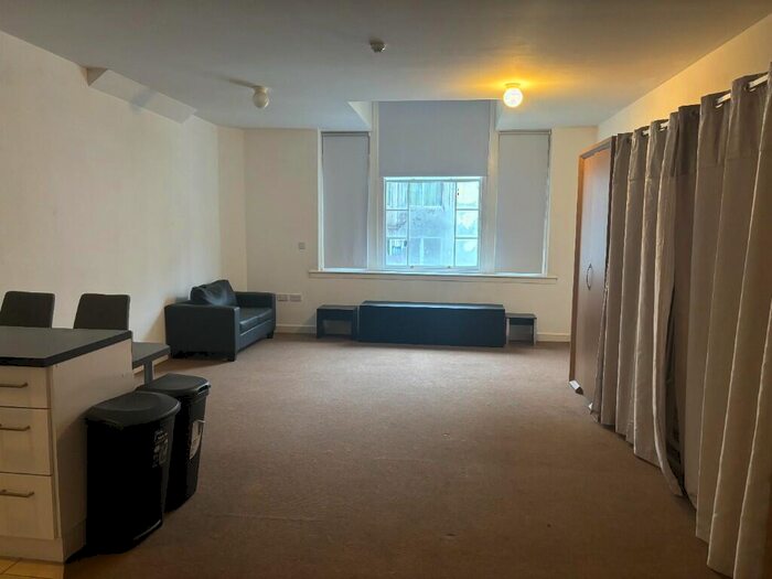 Studio To Rent In High Street, Cardiff(City), CF10