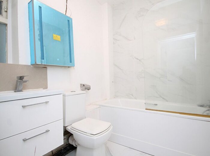 1 Bedroom Flat To Rent In St Augustines Road, Camden, NW1