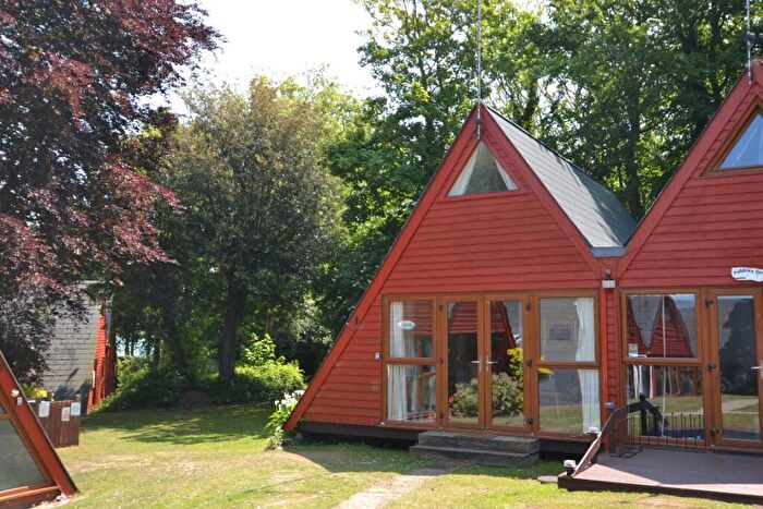 3 Bedroom Park Home For Sale In Kingsdown, Deal, Kent, CT14