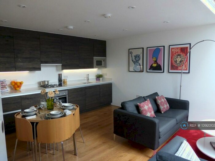 1 Bedroom Terraced House To Rent In Westbourne Road, London, N7