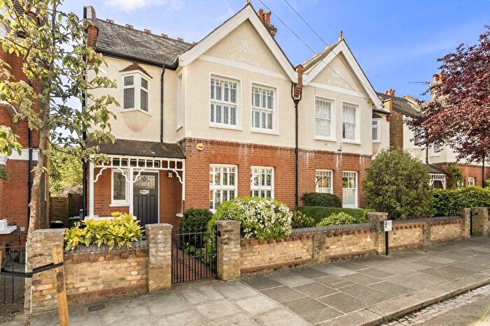 4 Bedroom Semi-Detached House For Sale In Claremont Road, Teddington, TW11