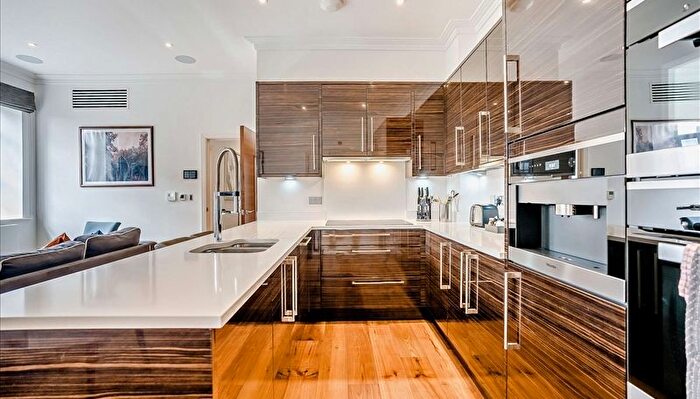 3 Bedroom Flat To Rent In Palace Wharf, Rainville Road, London, W6