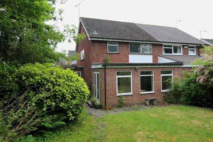 3 Bedroom Semi-Detached House To Rent In Green Dell Way, Hemel Hempstead, Hertfordshire, HP3