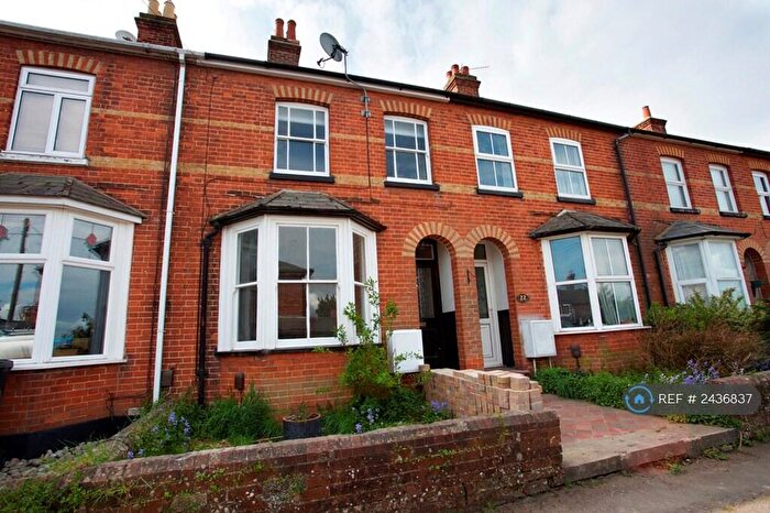 3 Bedroom Terraced House To Rent In Rochford Road, Basingstoke, RG21