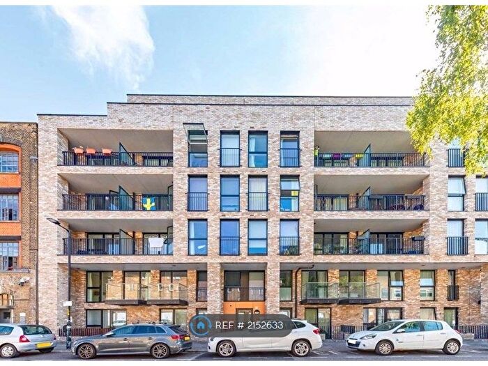 2 Bedroom Flat To Rent In Bridgestone House, London, SE16