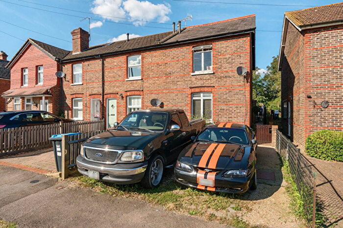 3 Bedroom Terraced House For Sale In Lagham Road, South Godstone, RH9
