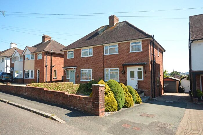 3 Bedroom Semi Detached House For Sale In Southport Avenue, Exeter, Devon, EX4