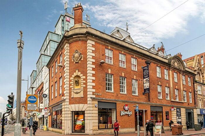 2 Bedroom Flat To Rent In Station Road, Reading, RG1