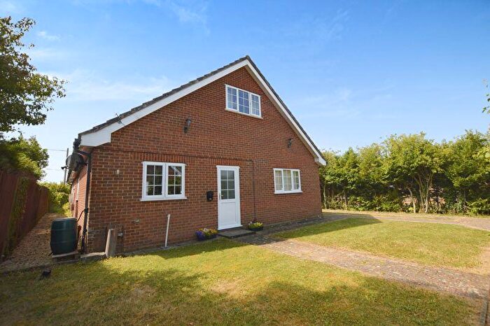 Studio To Rent In East Gomeldon Road, Salisbury, SP4