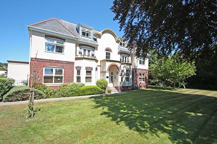 2 Bedroom Apartment To Rent In Oysell Gardens, Fareham, PO16