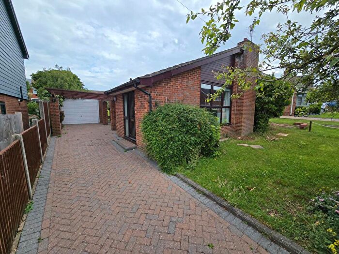 3 Bedroom Bungalow To Rent In Hazlemere Road, Seasalter, Whitstable, CT5