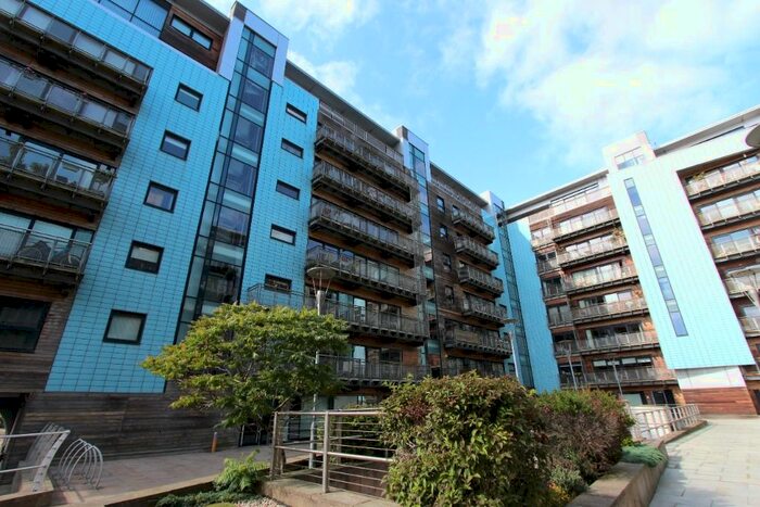 2 Bedroom Flat To Rent In Breadalbane Street, Pilrig, Edinburgh, EH6