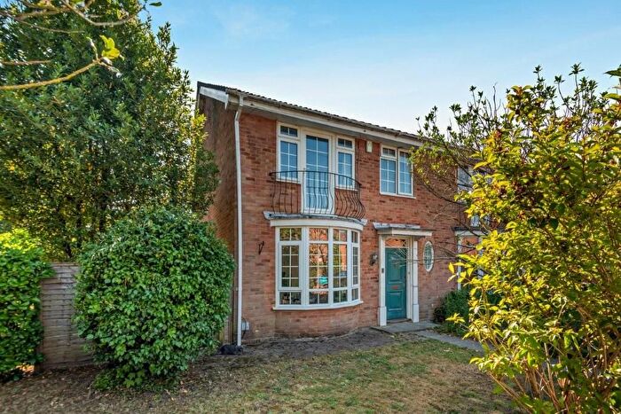 3 Bedroom Semi-Detached House For Sale In Armstrong Road, Englefield Green, Egham, TW20