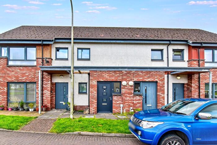 2 Bedroom Flat For Sale In Baird Drive, Twechar, G65
