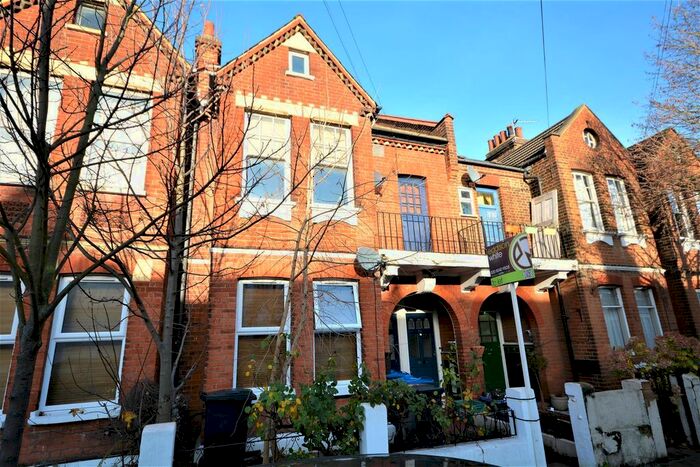 2 Bedroom Maisonette To Rent In Clarendon Road, Colliers Wood, London SW19