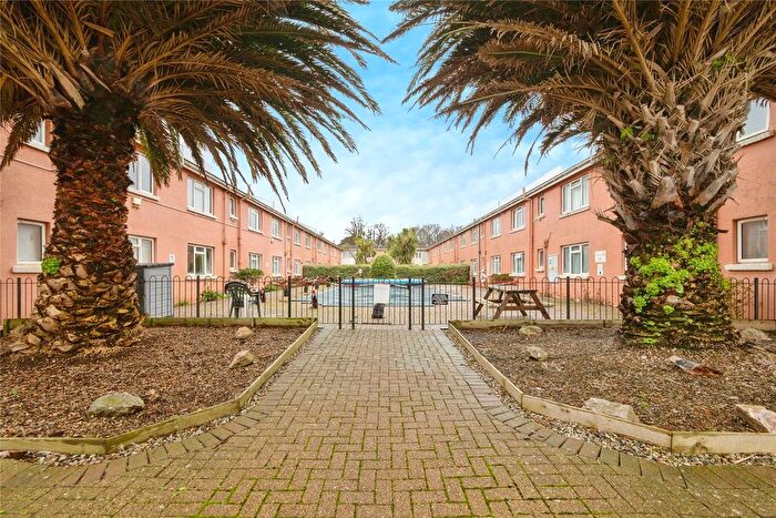 1 Bedroom Flat For Sale In Esplanade Road, Paignton, Devon, TQ4