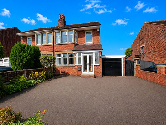 3 Bedroom Semi Detached House For Sale In Hodder Way, Poulton-Le-Fylde, FY6