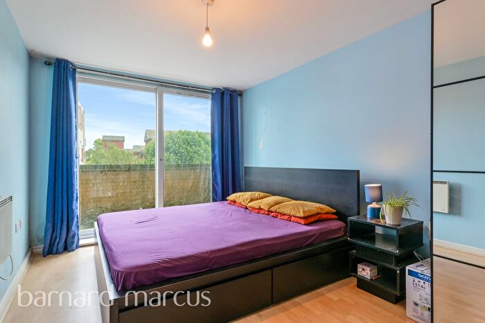 2 Bedroom Flat To Rent In Bedfont Lane, Feltham, TW13