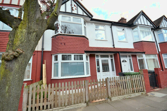 4 Bedroom Terraced House To Rent In Millmark Grove, London, SE14