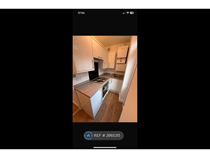 1 Bedroom Flat To Rent In Prince George Road, London, N16