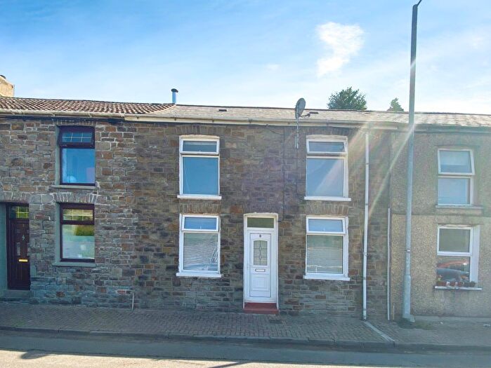 3 Bedroom Property To Rent In Vale View Terrace, Nantymoel, CF32
