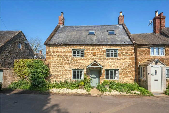 2 Bedroom Semi-Detached House For Sale In East End, Swerford, Chipping Norton, Oxfordshire, OX7