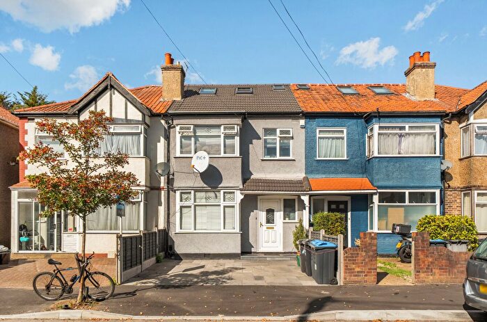 4 Bedroom Terraced House For Sale In Manor Way, Mitcham, CR4