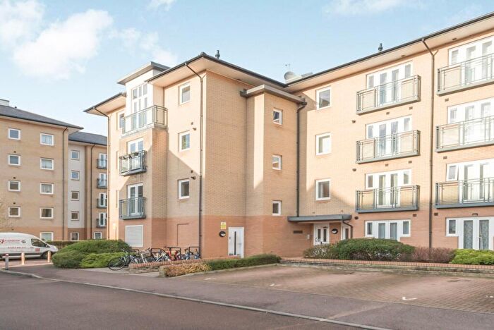 2 Bedroom Apartment To Rent In Hampden Gardens, CB1