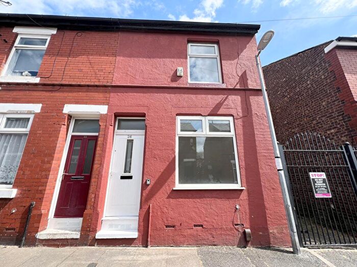 2 Bedroom Terraced House To Rent In Kingsford Street, Salford, M5