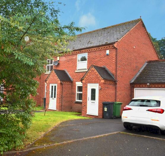2 Bedroom Terraced House To Rent In Cooknell Drive, Stourbridge, West Midlands, DY8